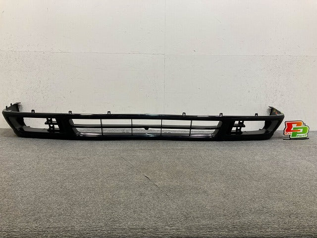 クラウン コンフォート 10系/GXS10/LXS11/SXS11/YXS10  純正 フロント ロア バンパー 52129-43011/21 ブラック 202 トヨタ(148641)