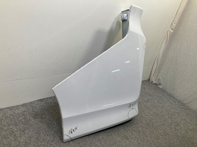 ステップワゴン スパーダ/RP3/RP4/RP5 純正 左 リア バンパー コーナーカバー コーナーパネル 71502-TAA-N000 ホワイト NH883P(148648)