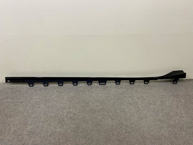 オーラ AURA/ノート NOTE FE13/FSNE13/E13/SNE13 純正 左 サイドステップ/サイドスカート G6852 6XJ0 スーパーブラック KH3 日産(148658)