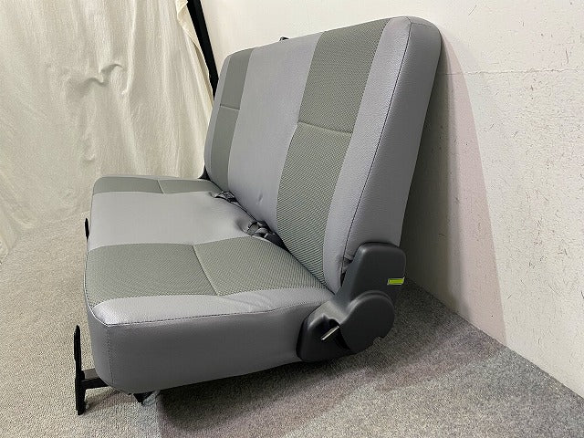 新車取り外し!タウンエース/ライトエース S403M/S403U/S413M/S413U 純正  リア シート 後部座席 71300-BZK20-B1 トヨタ(148669)