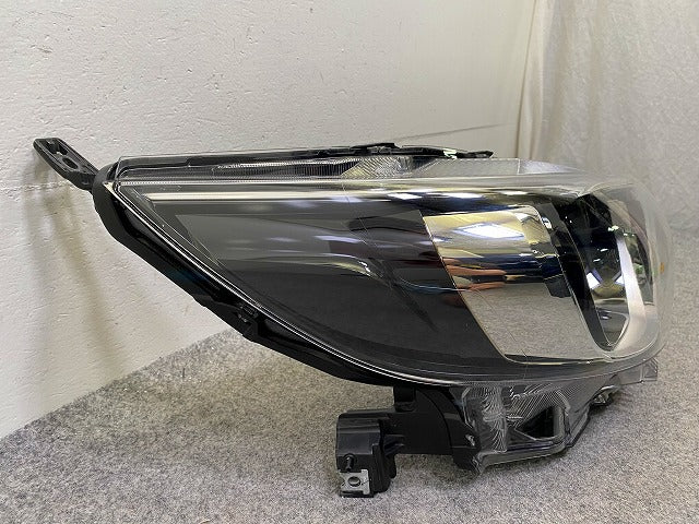 ジャンク!ルークス B44A/B47A/B48A 純正 前期 右 ヘッドライト/ランプ ハロゲン KOITO 100-23778 日産(148679)
