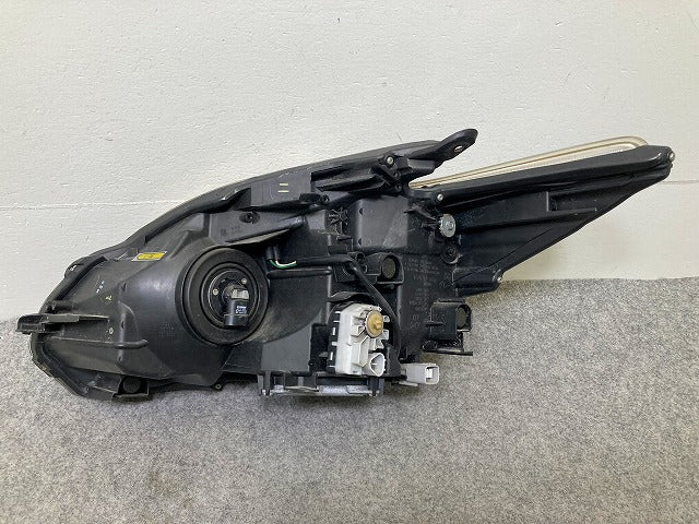 プリウス 30系/ZVW30 純正 前期 右 ヘッドライト/ランプ LED レベライザー 刻印ok KOITO 47-30 トヨタ(148686)