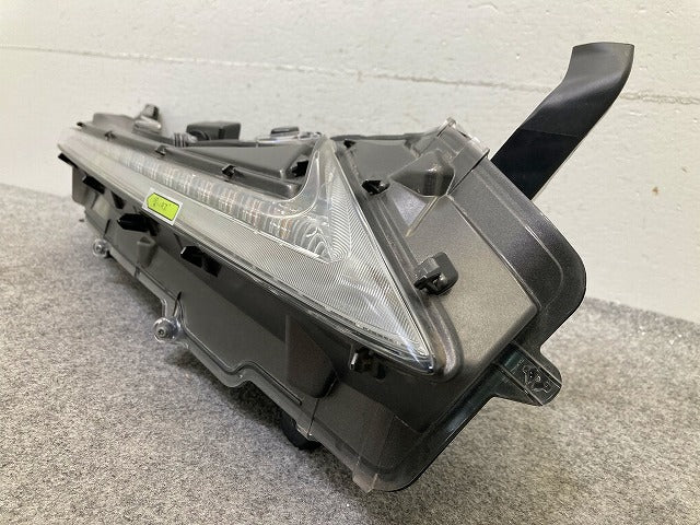 NX 200t/AGZ10/AGZ15 300h/AYZ10/AYZ15 純正 後期 右 ウィンカー LED 刻印Y クリアランスランプ KOITO 78-36 レクサス(148707)