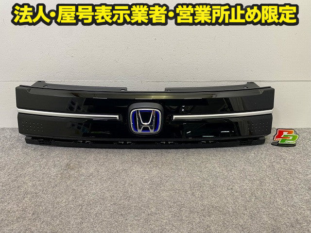 新車取り外し!フリード エアー/e:HEV/GT5/GT7 純正 フロント グリル/ラジエーターグリル 71202-33F-J01-M1 ブラック ホンダ(148723)
