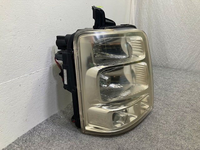 エブリィワゴン/スクラム DA64W/DG64W 純正 後期 右 ヘッドライト/ランプ キセノン HID バラスト LE06H6166 スズキ(148724)