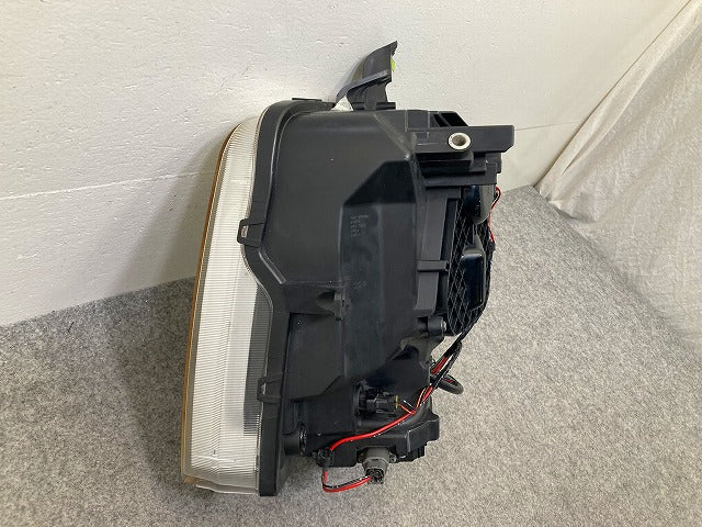 エブリィワゴン/スクラム DA64W/DG64W 純正 後期 右 ヘッドライト/ランプ キセノン HID バラスト LE06H6166 スズキ(148724)