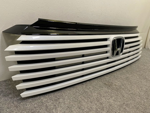 新車取り外し!ヴェゼル/VEZEL e:HEV RV3/RV4/RV5/RV6 純正 フロント