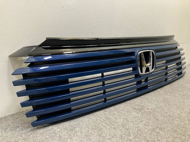 新車取り外し!ヴェゼル/VEZEL RV3/RV4/RV5/RV6 純正 フロント グリル/ラジエーターグリル カメラ穴付 ミッドナイトブルー B610M(148738)
