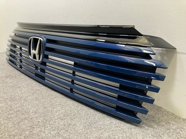 新車取り外し!ヴェゼル/VEZEL RV3/RV4/RV5/RV6 純正 フロント グリル/ラジエーターグリル カメラ穴付 ミッドナイトブルー B610M(148738)