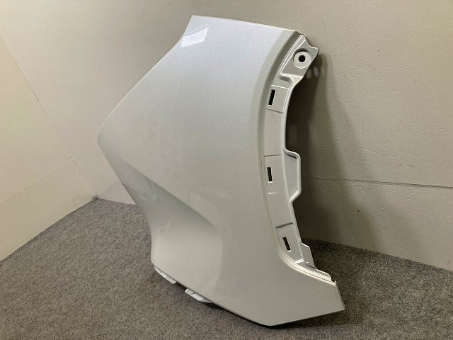 カローラ クロス ZSG10/MXGA10/ZVG11/ZVG15/ZVG13/ZVG16 純正 右 リア コーナー パネル カバー 52165-16020 ホワイトパール 089(148755)