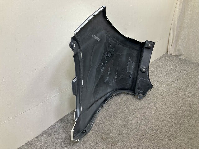 カローラ クロス ZSG10/MXGA10/ZVG11/ZVG15/ZVG13/ZVG16 純正 右 リア コーナー パネル カバー 52165-16020 ホワイトパール 089(148755)