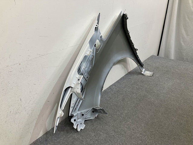 セレナ C28/NC28/FC28/FNC28 e-POWER/GC28/GFC28 純正 右 フェンダー プリズムホワイト QBE 日産(148758)