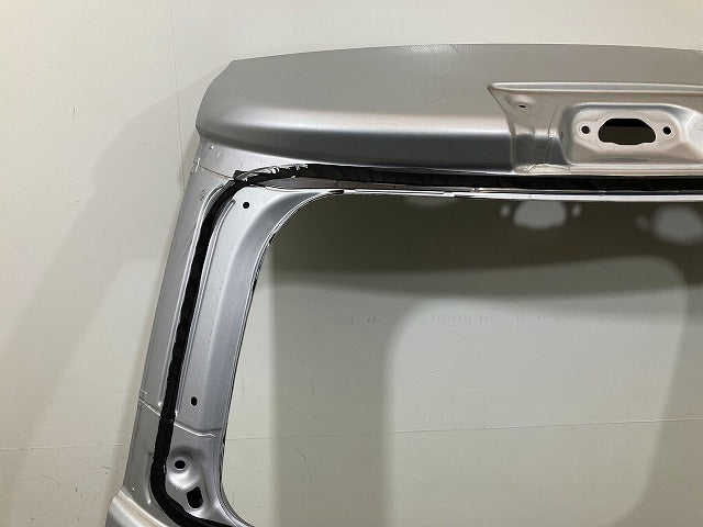ウィングロード Y12/JY12/NY12 純正 リアゲート/バックドア/リアハッチ ブリリアントシルバーメタリック K23 日産(148778)
