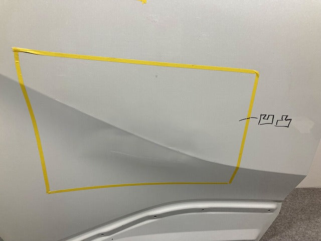 C-HR/CHR ZYX10/NGX10/NGX50 純正 右 リア ドア ホワイトパールクリスタルシャイン 070 トヨタ(148785)