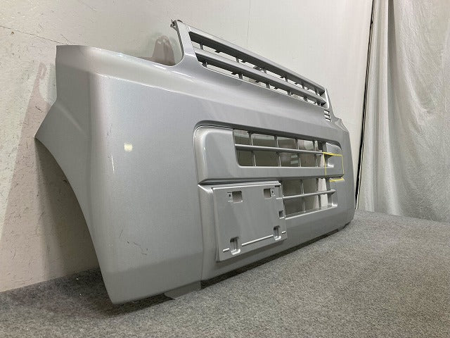 エブリィ/クリッパー NV100/スクラム/ミニキャブ DA17V/DR17V/DG17V/DS17V 純正 フロント バンパー 71711-64P1 シルバー Z2S(148792)