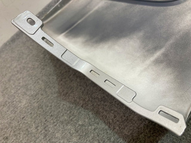 エブリィ/クリッパー NV100/スクラム/ミニキャブ DA17V/DR17V/DG17V/DS17V 純正 フロント バンパー 71711-64P1 シルバー Z2S(148792)