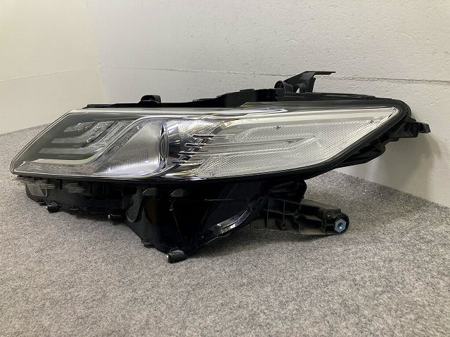 カムリ 70系/AXVH70/AXVH75 純正 前期 左 ヘッドライト/ランプ LED 刻印Y KOITO 33-233 81185-33E11 トヨタ(148803)