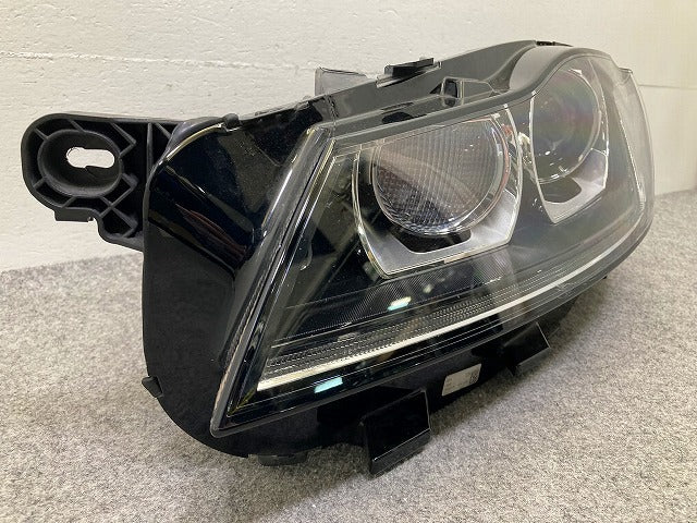 XF /JB2 純正 左 ヘッドライト/ランプ キセノン HID AFS無 バラスト キセノン HID付 GX63-13W030-DF ジャガー(148805)