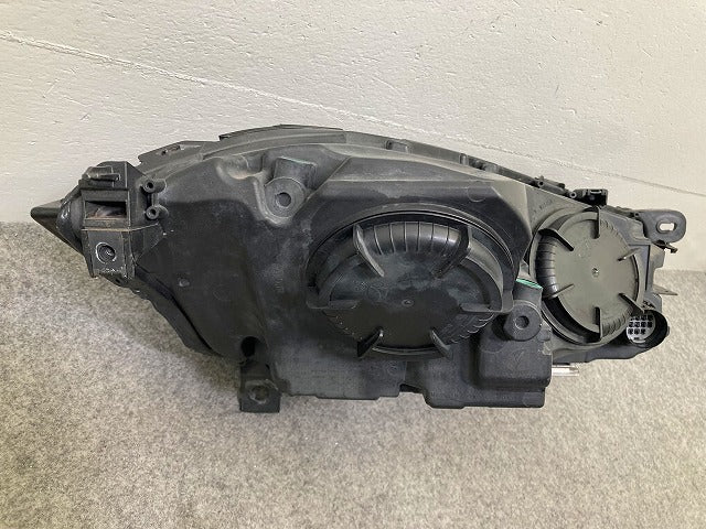 XF /JB2 純正 左 ヘッドライト/ランプ キセノン HID AFS無 バラスト キセノン HID付 GX63-13W030-DF ジャガー(148805)