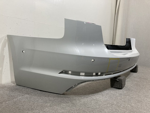 A4 8W系 純正 リア バンパー 8W9 807 511M グレイシアホワイトメタリック LS9R アウディ(148811)