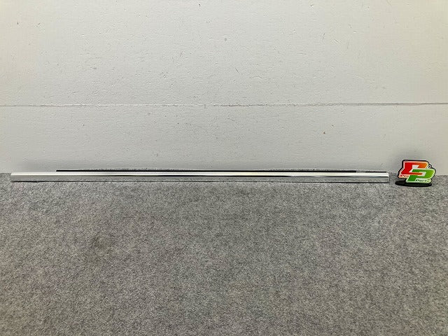 新品!トゥーラン 1T系 2004~ 純正 右 リア ドア ベルトモールアウター メッキ フォルクスワーゲン(148813)