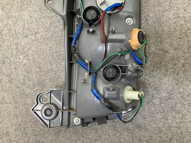 エルグランド ハイウェイスター E52/PE52/PNE52/TE52/TNE52 純正 前期 左 テールランプ/ライト/レンズ LED STANLEY P8960 日産(148819)