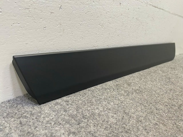 新品!A4(B6/B7) 8E系 純正 左 リア ドア モール/プロテクター ロア 8E0.853969 8E08539697DL アウディ(148822)