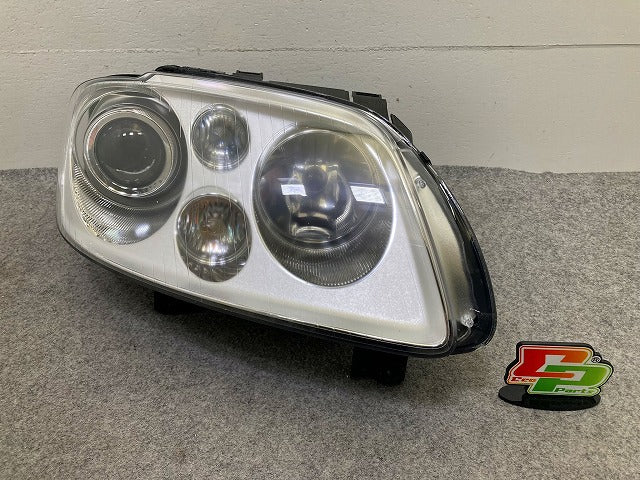新品!トゥーラン 1T系 2004~ 純正 右 ヘッドライト/ランプ キセノン HID AFS無 AL 1 305 615 477 フォルクスワーゲン(148852)