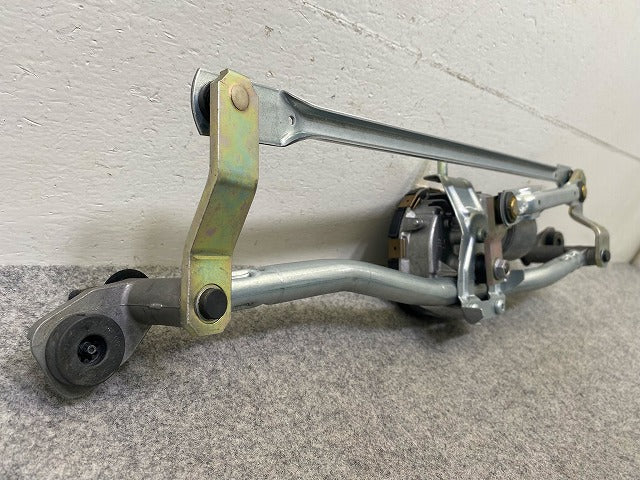 新品!A3 8P系 純正 フロント ワイパーリンク ワイパーリンケージ 8P2 955 119F 8P2955023L アウディ(148854)