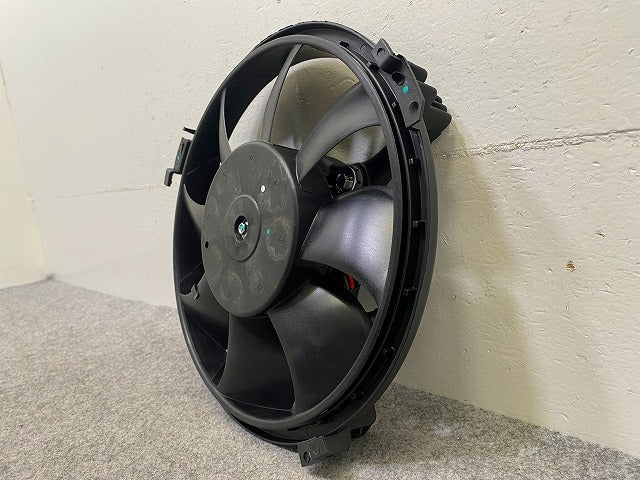 新品!パサート 3B系 社外 電動ファン COOLXPERT 002-60-01182 フォルクスワーゲン(148859)