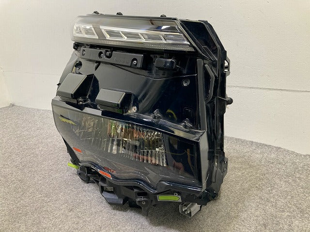 ジャンク!ヴォクシー ZWR90W/ZWR95W/MZRA90W/MZRA95W 純正 右 ヘッドライト/ランプ LED 刻印V5 ICHIKOH V1-3 81110-V1051(148870)