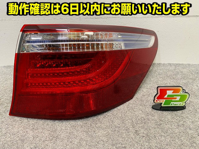 LS/LS460 USF40/USF41/USF45/USF46/UVF45/UVF46 純正 前期 右 テールランプ/ライト/レンズ LED KOITO 50-89 レクサス(148888)