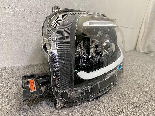 タント LA650S/LA660S 純正 左 ヘッドライト/ランプ LED レベライザー 刻印01 KOITO 100-69074 ダイハツ(148903)