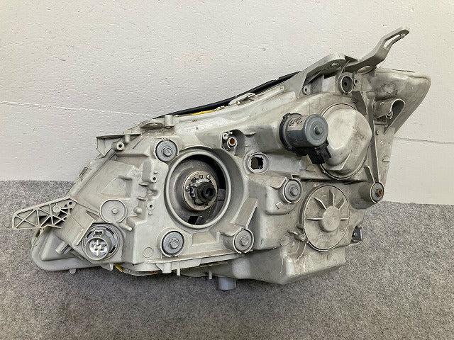 クラウン アスリート GRS180/GRS181/GRS182/GRS183/GRS184 純正 右 ヘッドライト/ランプ キセノン HID AFS無 刻印J STANLEY 30-313(148916)