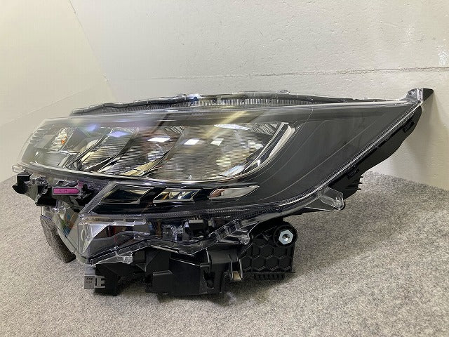 ノア NOAH 90系/MZRA90W/MZRA95W/ZWR90W/ZWR95W 純正 左 ヘッドライト/ランプ LED レベライザー 刻印N2 ICHIKOH V1-1 トヨタ(148934)