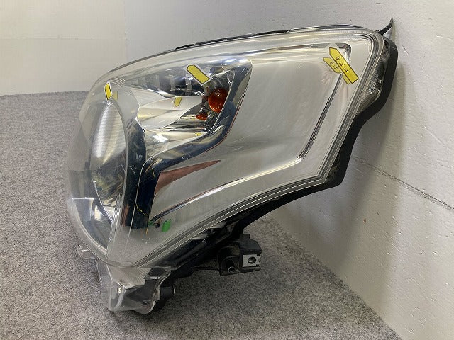 スペーシア MK32S/MK42S 純正 左 ヘッドライト/ランプ ハロゲン レベライザー 刻印N0 ICHIKOH 1870 スズキ(148939)