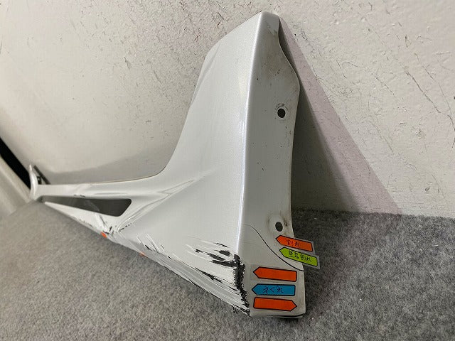 プリウス 50系/ZVW50/ZVW51/ZVW55/ZVW52 純正 左 サイドステップ/サイドスカート 76912-690A プラチナホワイトパール 089 トヨタ(148977)