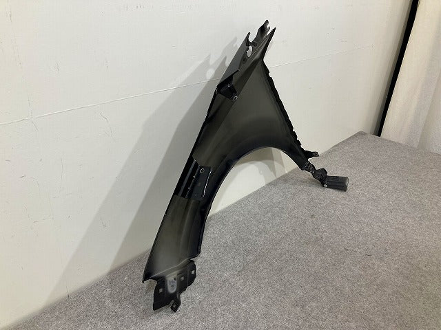 オーラ/AURA FE13/FSNE13 純正 右 フロント フェンダー スーパーブラック KH3 日産(148983)