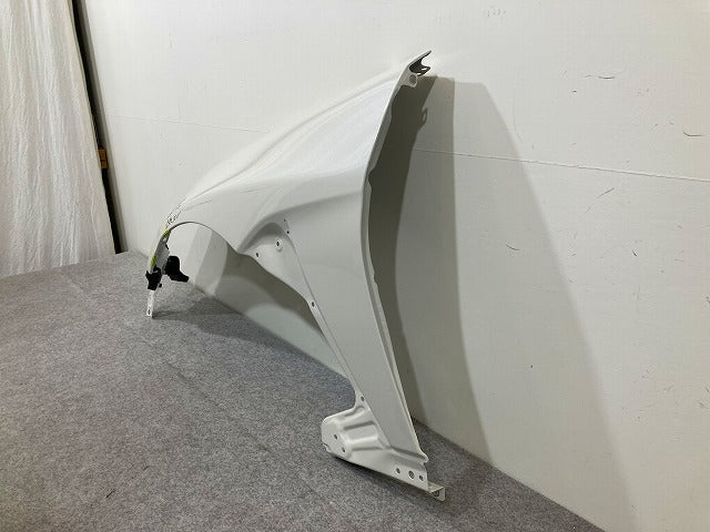 GR86/ハチロク ZN8 純正 左 フロント フェンダー クリスタルホワイトパール K1X トヨタ(148985)