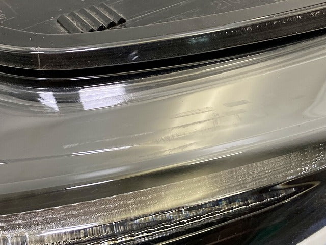 セレナ C27/GFC27/GFNC27/GC27/GNC27 純正 後期 左 ウィンカー LED 刻印W コンビネーションランプ KOITO 210-23785 日産(149028)