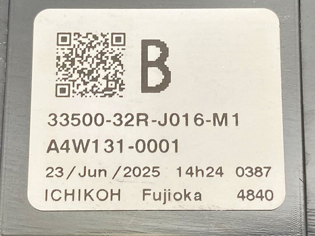 N-BOX/NBOX Nボックス カスタム/JF5/JF6 純正 右 テールランプ/ライト/レンズ LED 刻印B ICHIKOH D318 ホンダ(149029)