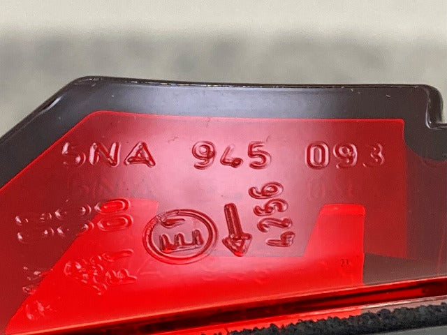 新品!ティグアン 5N系/2017- 純正 左 テールランプ/ライト/レンズ LED HELLA 5NA 945 093 5NA945093G フォルクスワーゲン(149069)