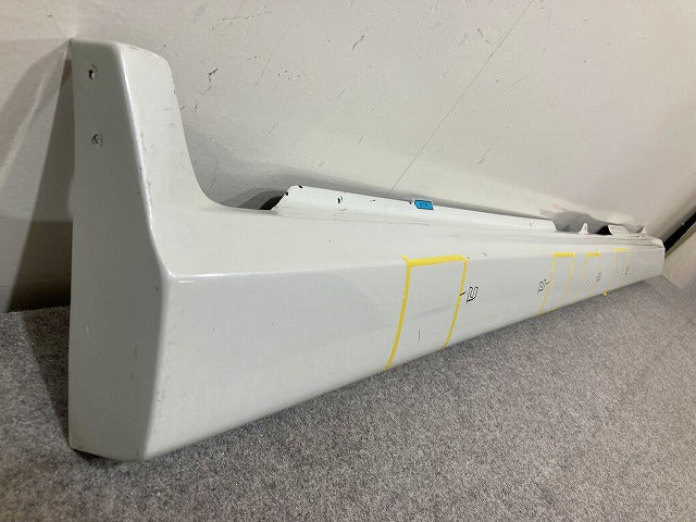 エブリィワゴン DA17W 純正 右 サイドステップ/サイドスカート パールホワイト Z7T スズキ(149072)