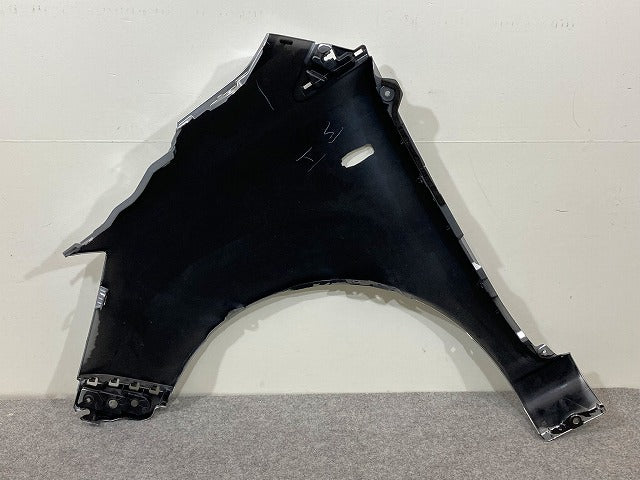 ミライース LA350S/LA360S 純正 右 フロント フェンダー 53811-B2A90 ブライトシルバーメタリック S28 ダイハツ(149075)