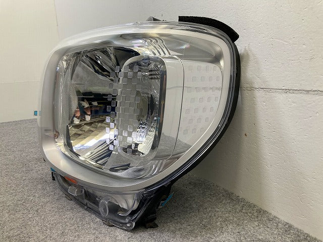 ジャンク!スペーシア MK53S 純正 左 ヘッドライト/ランプ ハロゲン レベライザー 刻印D ICHIKOH 1958 35320-79R03 スズキ(149079)