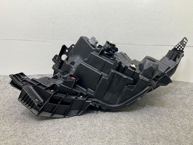 サクラ/SAKURA B6AW 純正 右 ヘッドライト/ランプ LED レベライザー 刻印T KOITO 100-2378H 日産(149081)