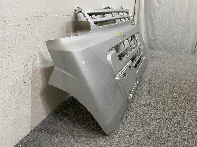 エブリィバン DA17V 純正 フロント バンパー 71711-64P0 シルキーシルバーメタリック Z2S スズキ(149106)