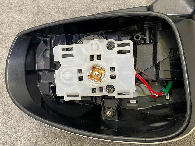 プリウスα/アルファ ZVW40W/ZVW41W 純正 右 ドアミラー 7線 ウインカー付 Murakami 9851/52-221 ホワイトパール 070 トヨタ(149109)