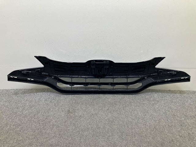 フィット ハイブリッド GP5/GP6 純正 前期 フロント グリル/ラジエーターグリル 71121-T5C-003 ホンダ(149120)