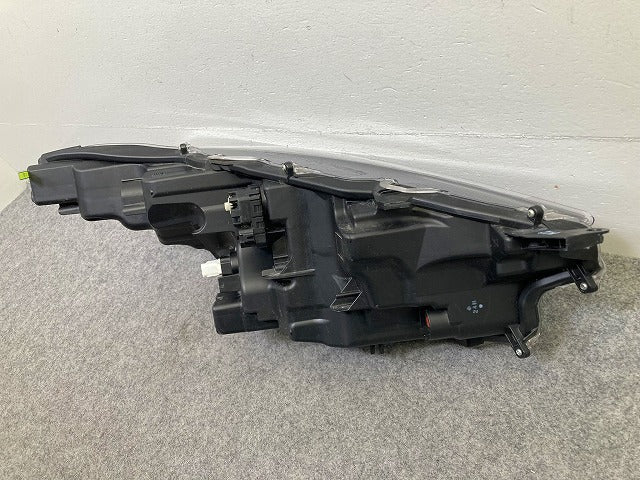 ヤリス KSP210/MXPA10/MXPA15/MXPH10/MXPH15 MXPH14/MXPH17 純正 左 ヘッドライト/ランプ LED レベ 刻印K2 KOITO K0-3 トヨタ(149140)